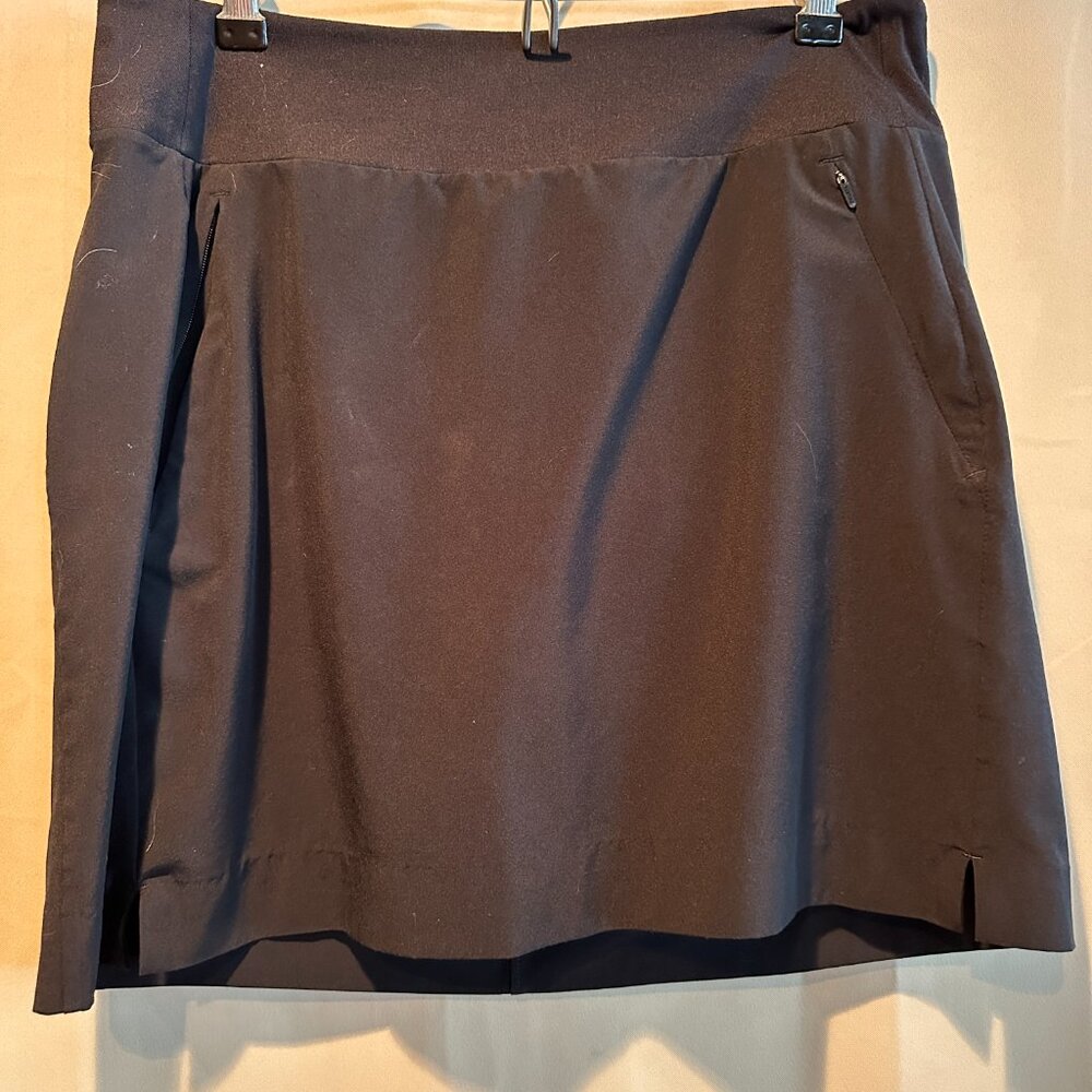 ATHLETA Soho Black Skort ~ Size 6